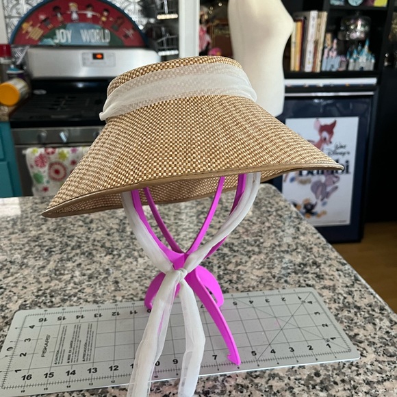 Accessories - Vintage straw hat very easy to swap strap for ribbon out to change up the color